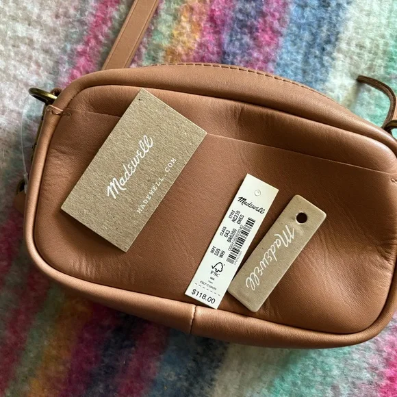 NWT Madewell The Leather Carabiner Mini Crossbody Bag - Picture 6 of 11